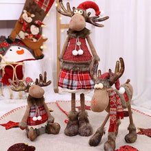 Load image into Gallery viewer, Reno De Peluche Navideño