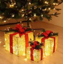 Load image into Gallery viewer, Caja Navideña de Regalo - 3pz
