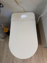 Cargar imagen en el visor de la galería, Sanitario Inteligente
